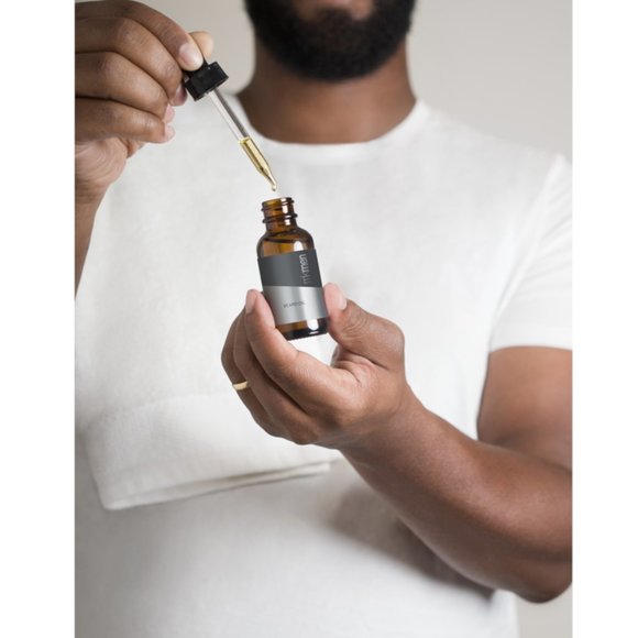 Special-Edition Mary Kay Men's Beard Oil - Picture 5 of 12